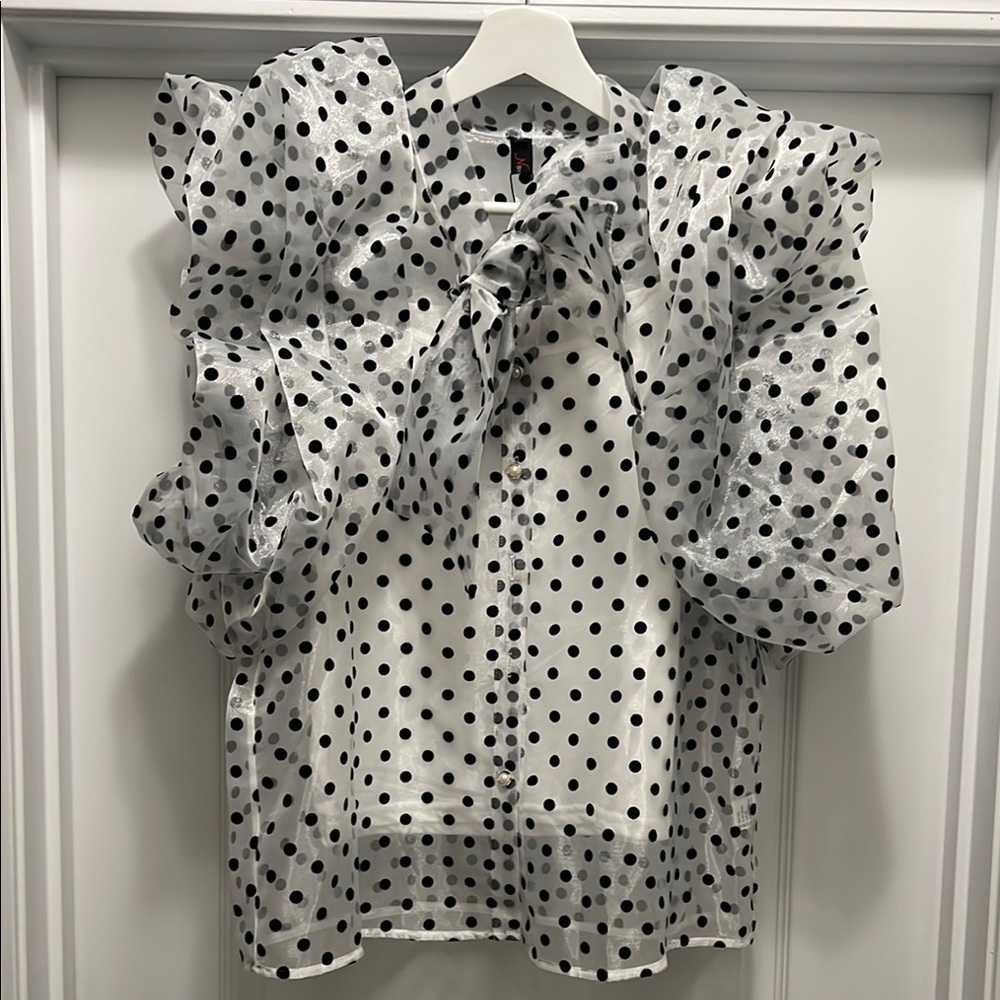 White and Black Puff Sleeve Ruffle Blouse